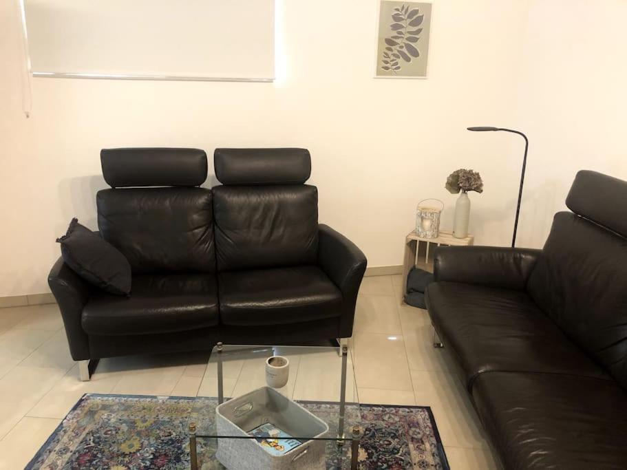 Wohnung In Gehobener Lage Μπρούχσαλ Εξωτερικό φωτογραφία